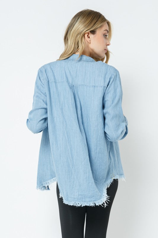 Load image into Gallery viewer, Glow Fashion Boutique Light Chambray Shirt

