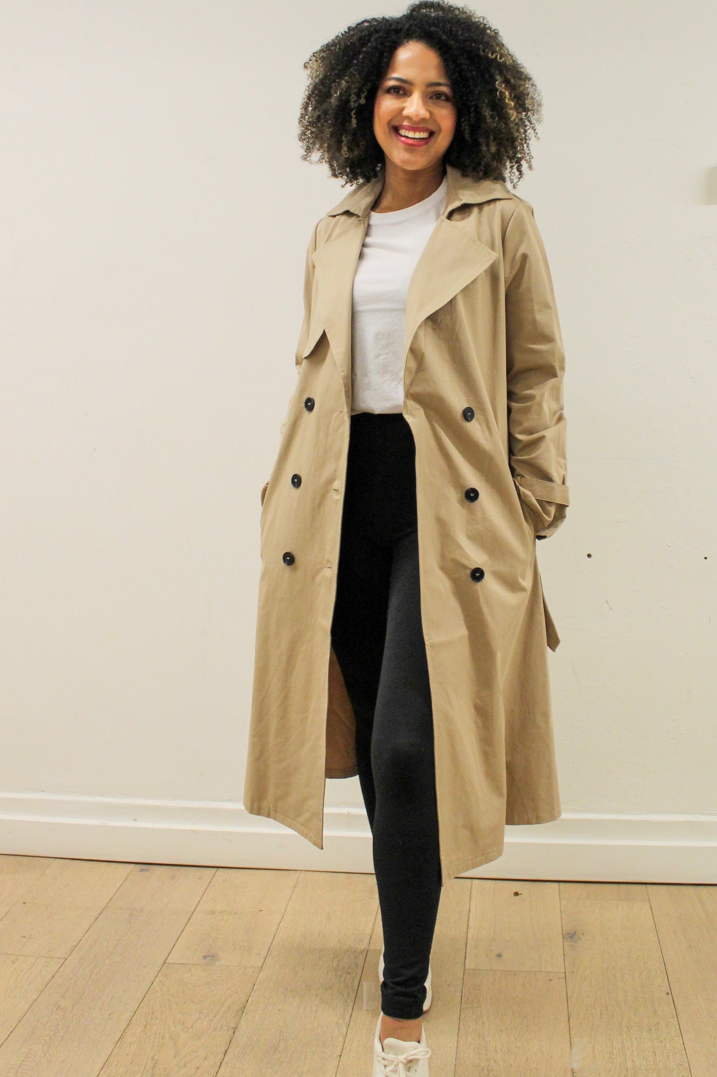 Load image into Gallery viewer, Glow Fashion Boutique Classic Trench Coat
