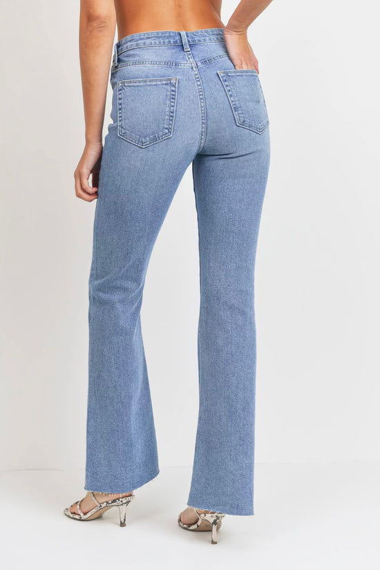 Load image into Gallery viewer, Glow Fashion Boutique Flare Jeans
