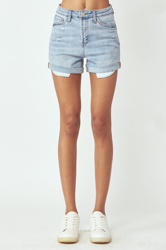 Load image into Gallery viewer, Glow Fashion Boutique Light Wash Jean Shorts
