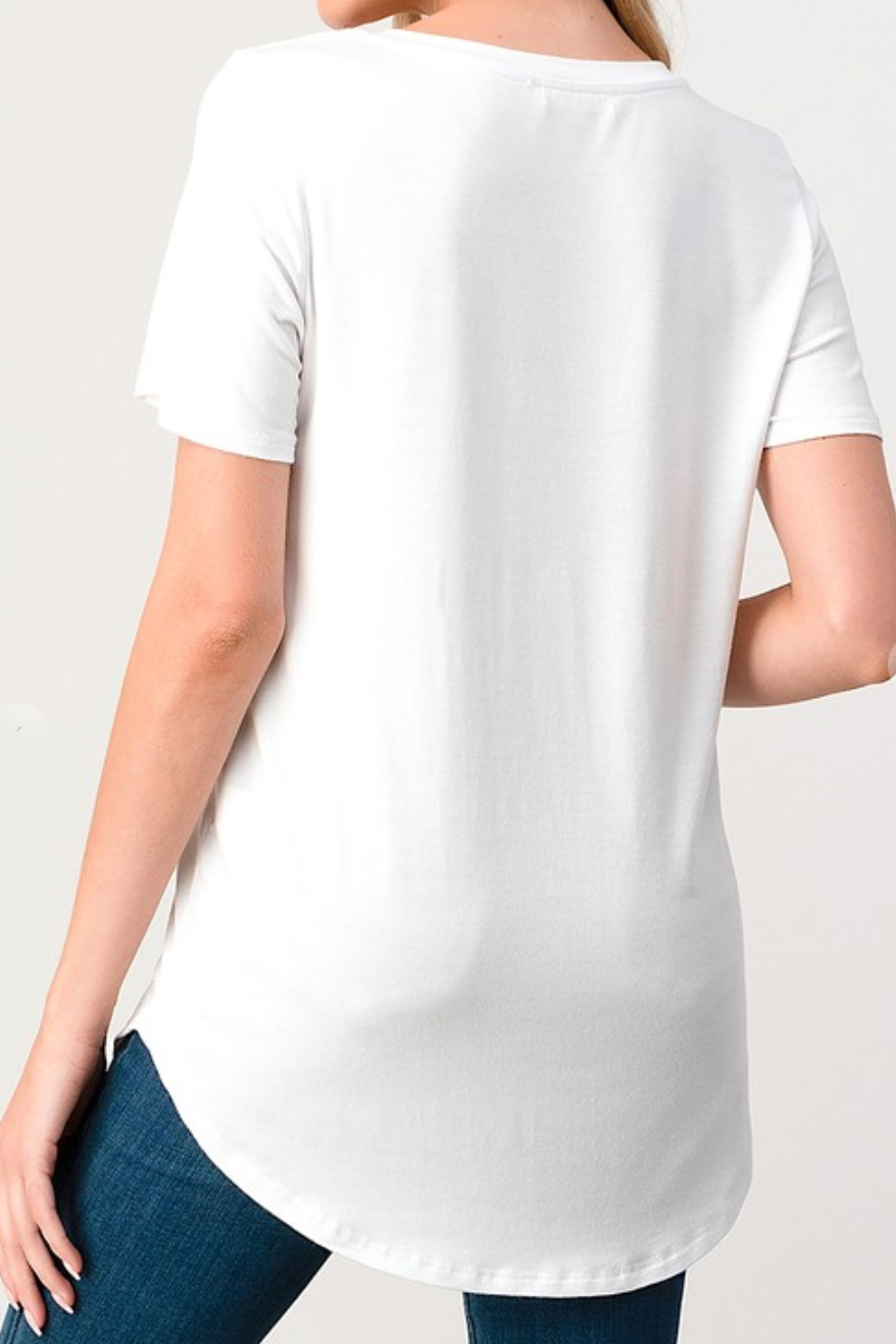 Load image into Gallery viewer, Glow Fashion Boutique The perfect Tee
